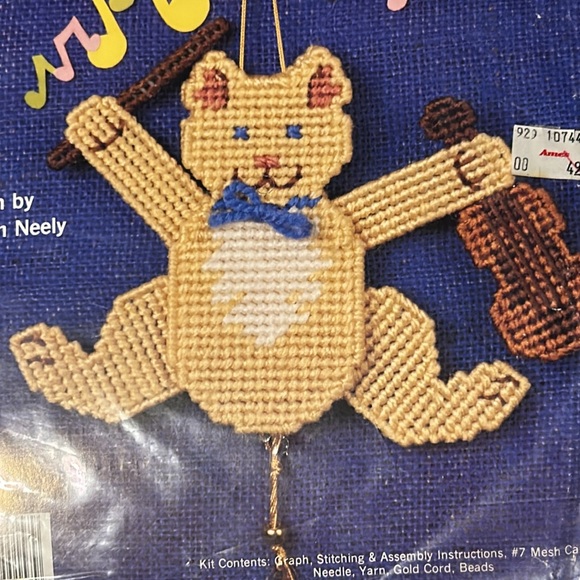 4 New Vintage 1991 Plastic Canvas Old Fashioned Moveable Pull-Toy by Back Street - Picture 3 of 11